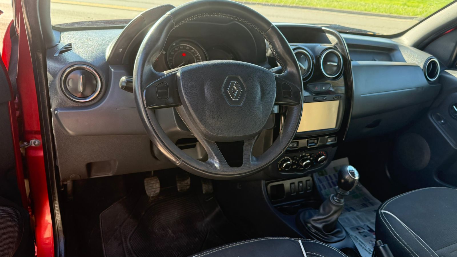 RENAULT - DUSTER OROCH OUTSIDER PLUS 2.0  - MANUAL - 2016